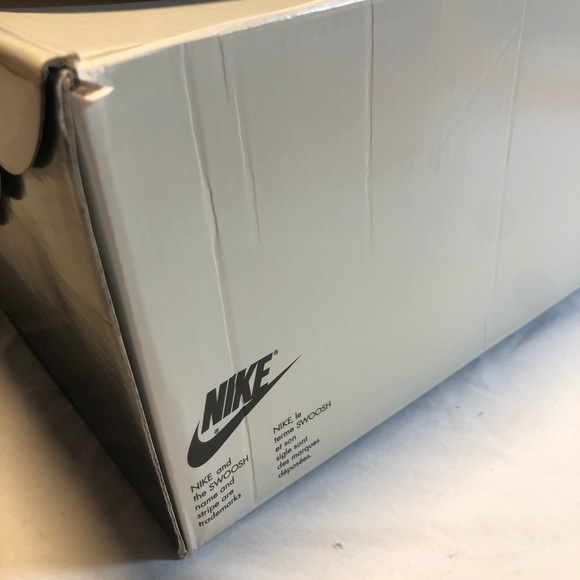 Air Jordan 2 Retro White cement Grey Sail Black Men’s Size 9.5 Women’s 11 New - Picture 12 of 15